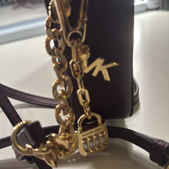 Michael Kors crossbody bag - Picture 6 of 7